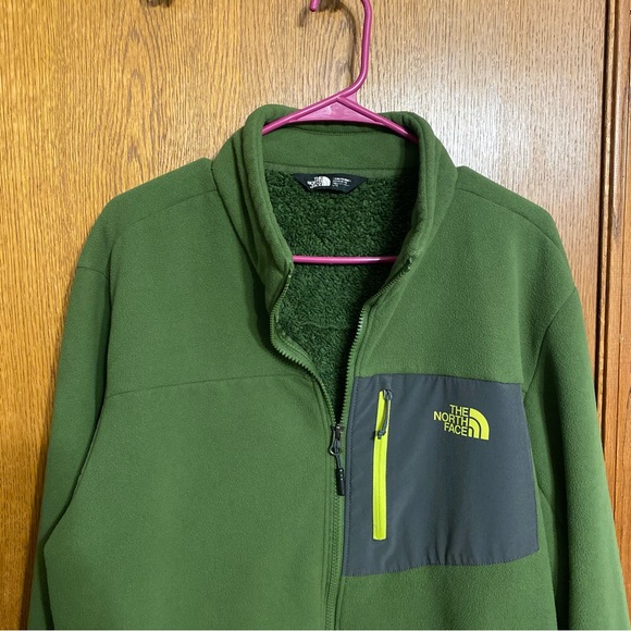 Men’s Large The North Face Insulated Fleece Lined Jacket - Picture 11 of 14